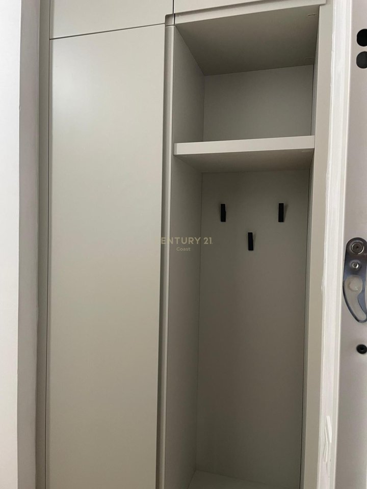 APARTAMENT LUKSOZ 2+1+2 PER QIRA, PAMJE TOTALE DETI NE UJE TE FTOHTE ,VLORE !