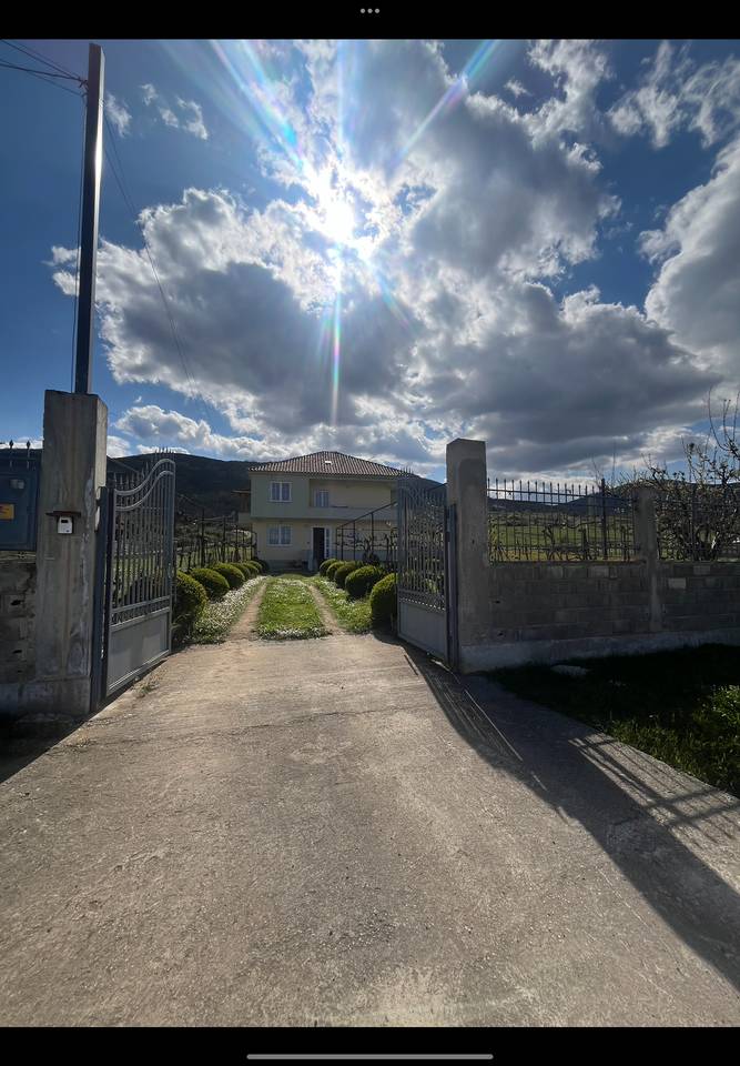 POGRADEC , SHESIM VILË NË VËRDOVË !!!!