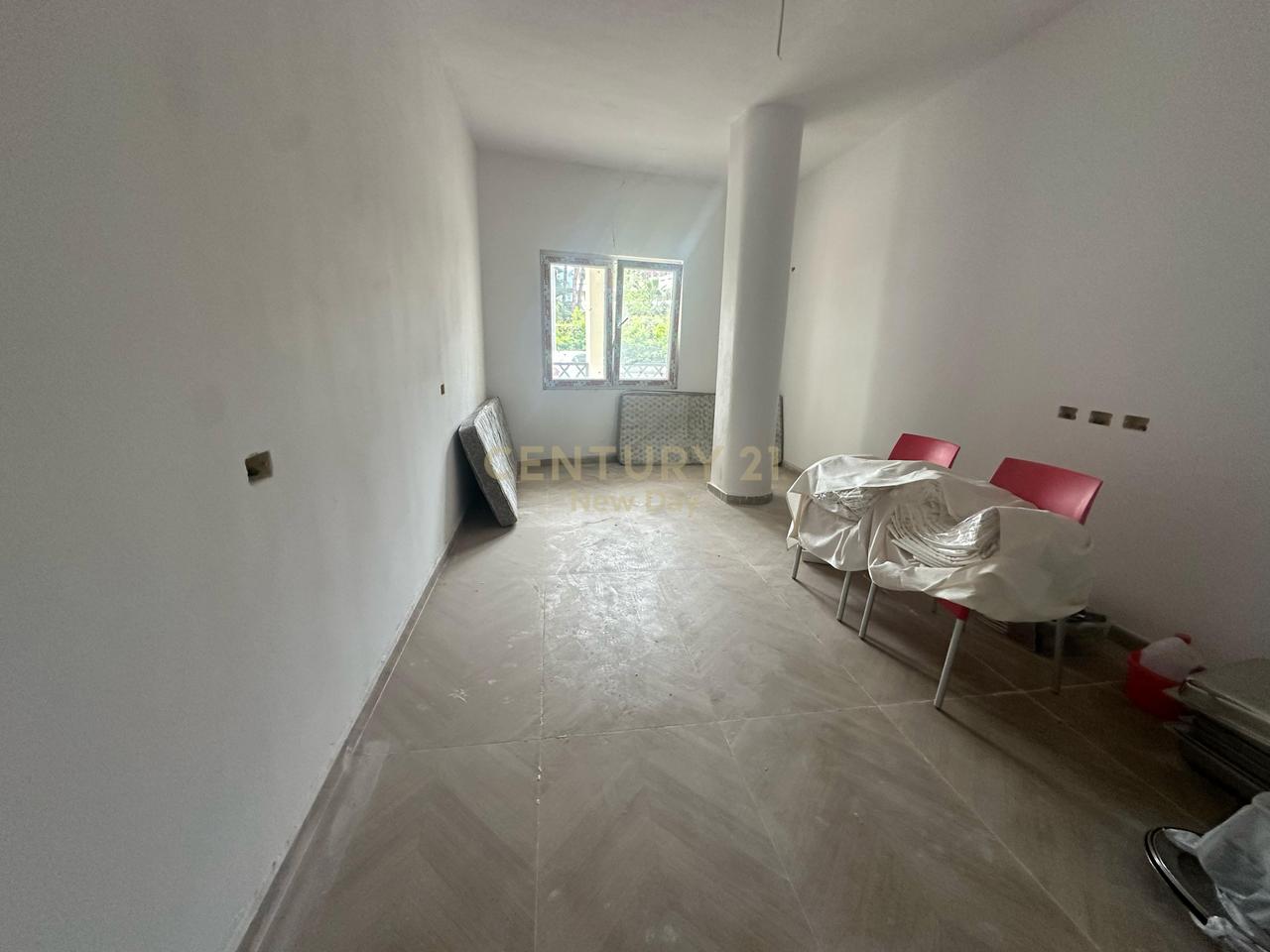 Appartamento 1+1 in vendita a Mali i Robit, Durrës