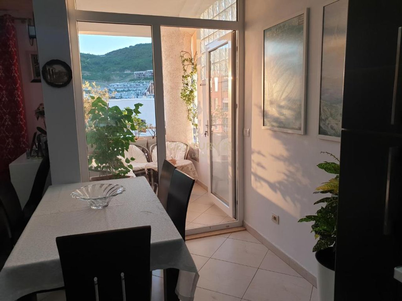 Shitet Apartametn 2+1 tek Rezidenca  "kodra e diellit 1 "