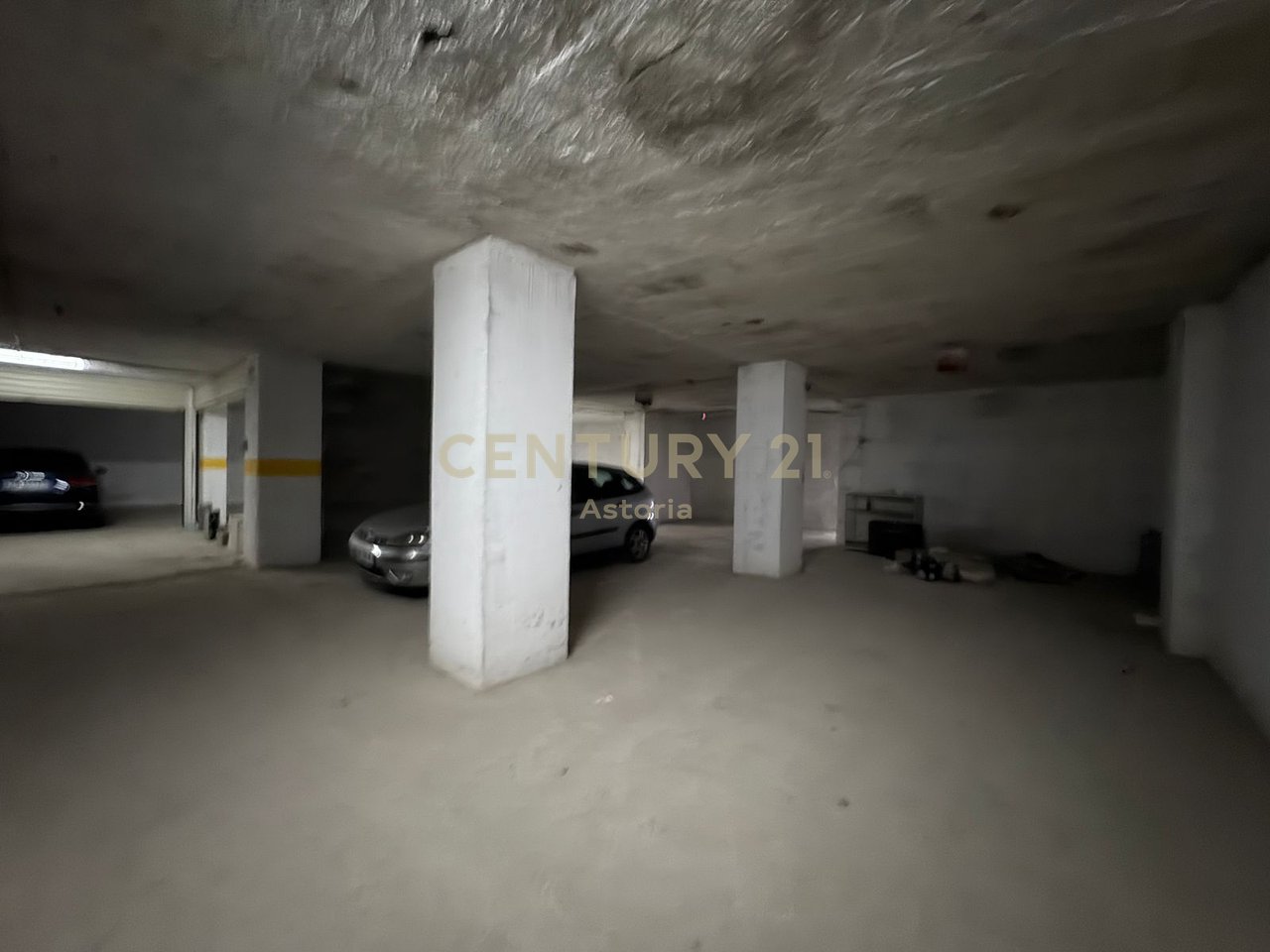 GARAGE FOR SALE IN GLOBE, KAVAJES STREET