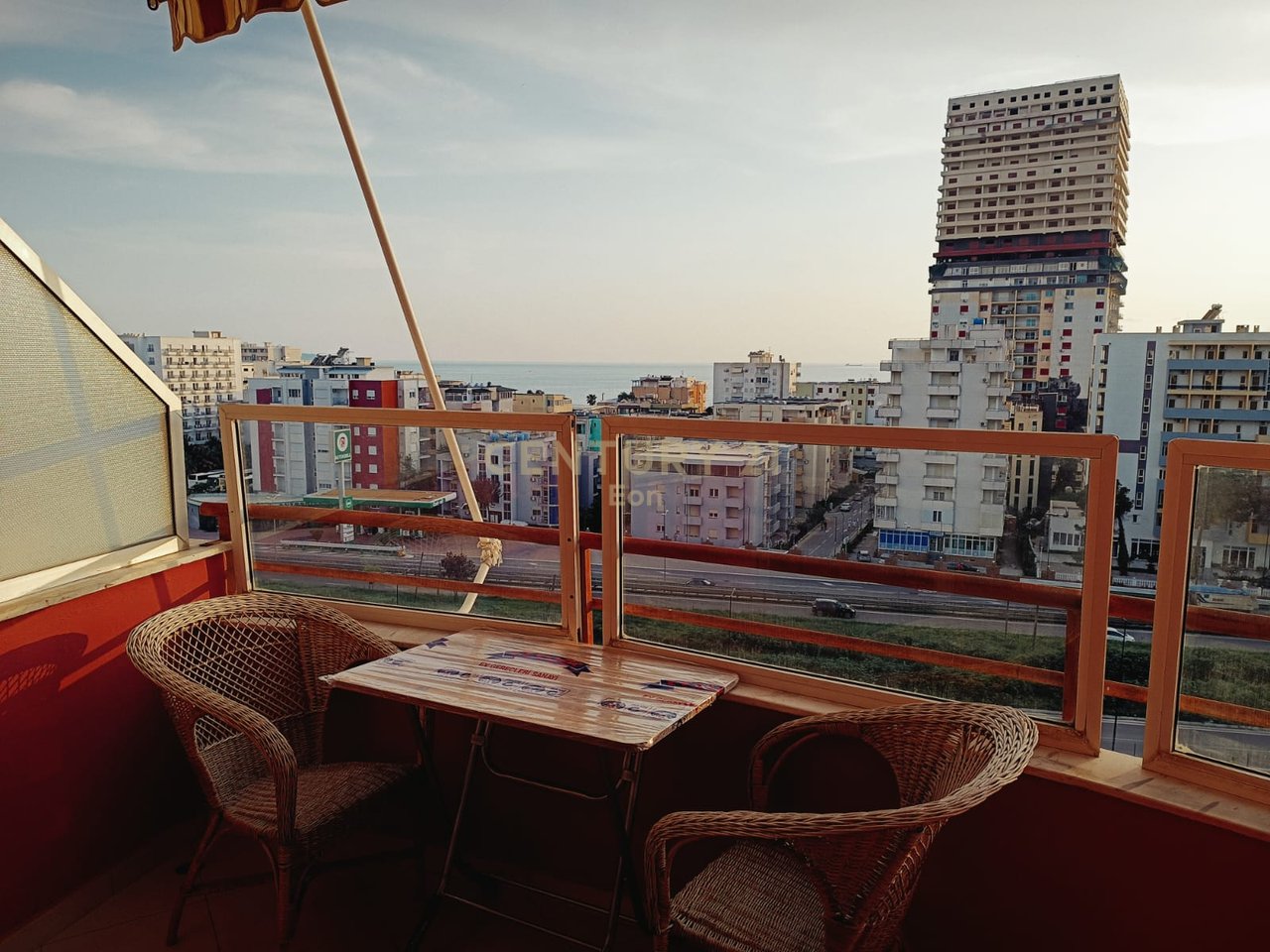 Apartament 1+1 për Qera në Shkëmbi i Kavajës, Durrës !!
