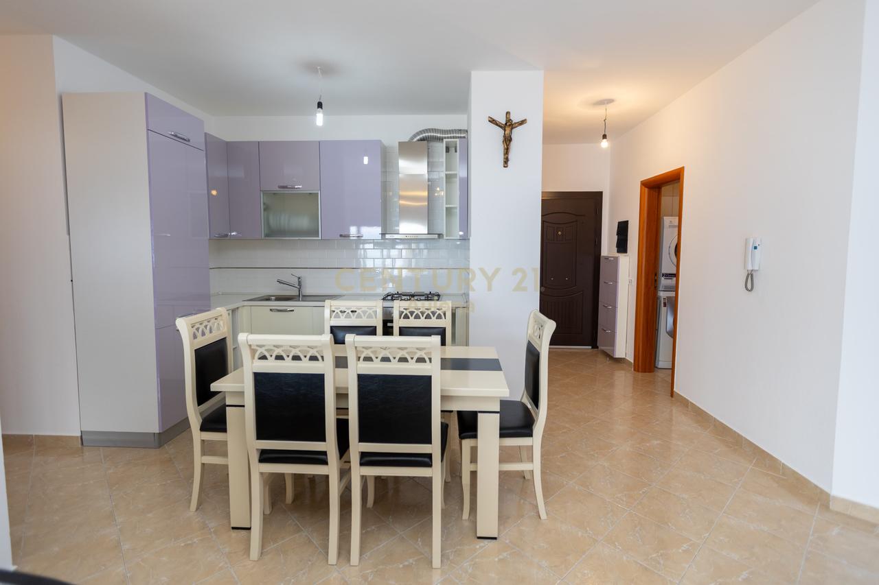 2+1 APARTMENT FOR SALE IN LUNGOMARE 1!