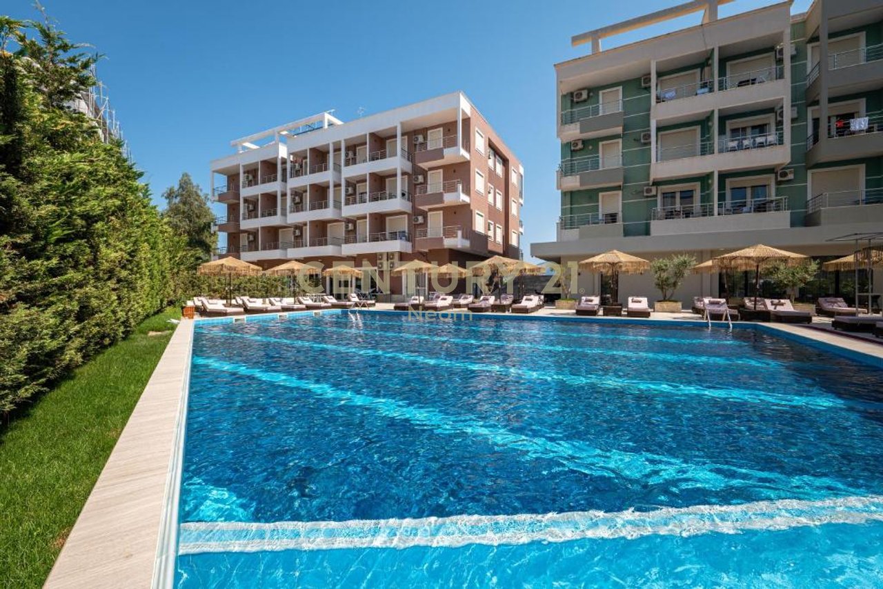 SHESIM, APARTAMENT 1+1 ME PAMJE NGA MALI, RRADHIME!
