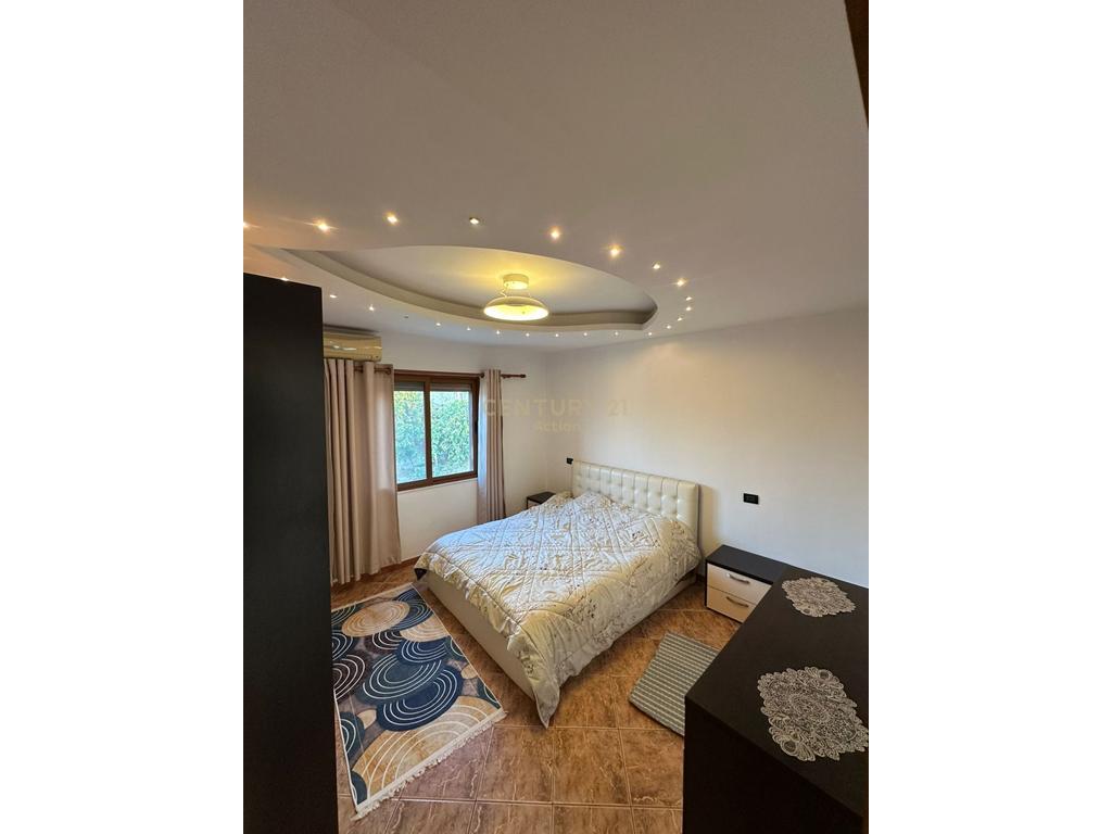 Casa privata in affitto, Kombinat!