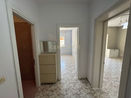 1+1 APARTMENT FOR SALE IN BRRYLI AREA!!