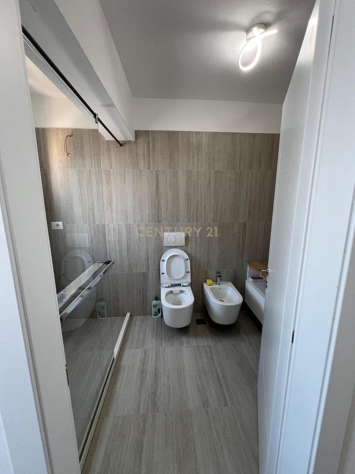 Appartamento 2+1 in vendita nel centro di Durrës!