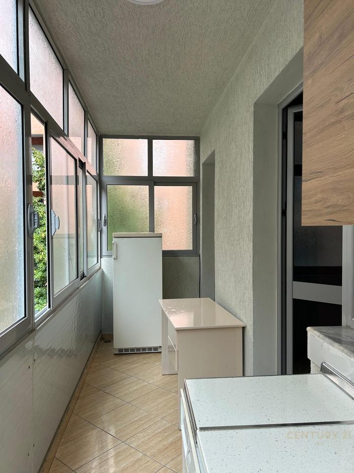 APPARTAMENTO 2+1 IN AFFITTO VICINO A VIA MYSLYM SHYRI.