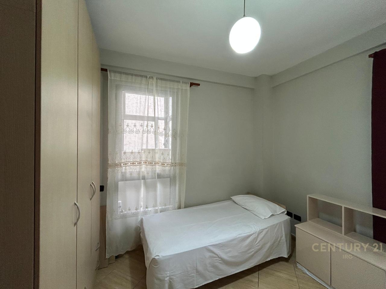 APPARTAMENTO 2+1 IN AFFITTO VICINO A VIA MYSLYM SHYRI.