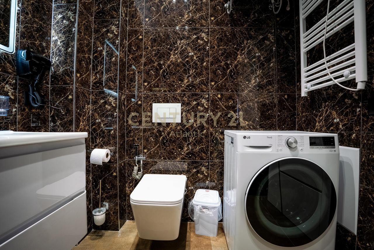 Shitet Super Apartament i Investuar 1+1 – Pamje Ballore Deti – Vollga, Durrës!