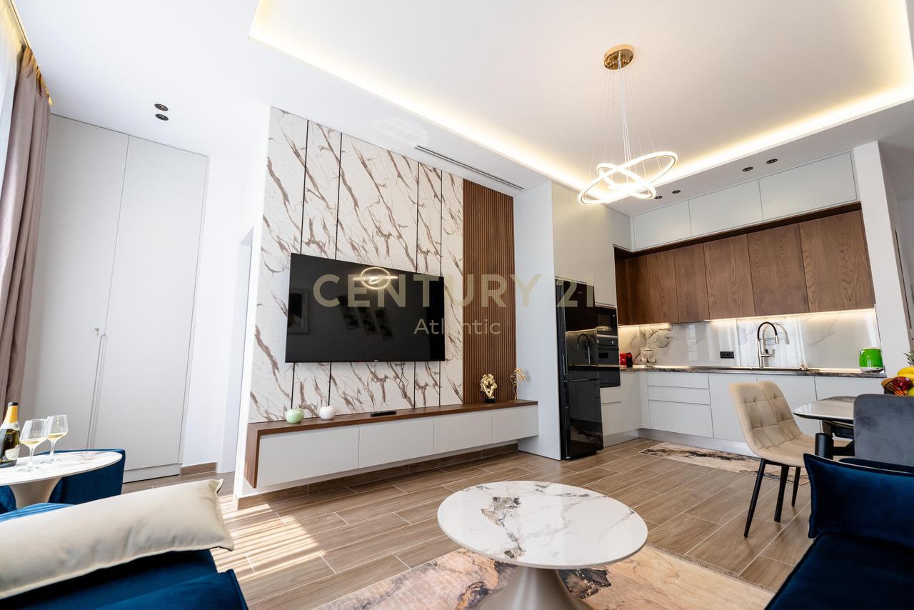 Shitet Super Apartament i Investuar 1+1 – Pamje Ballore Deti – Vollga, Durrës!