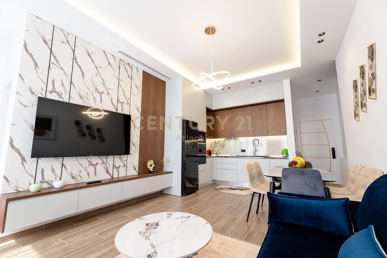 Shitet Super Apartament i Investuar 1+1 – Pamje Ballore Deti – Vollga, Durrës!