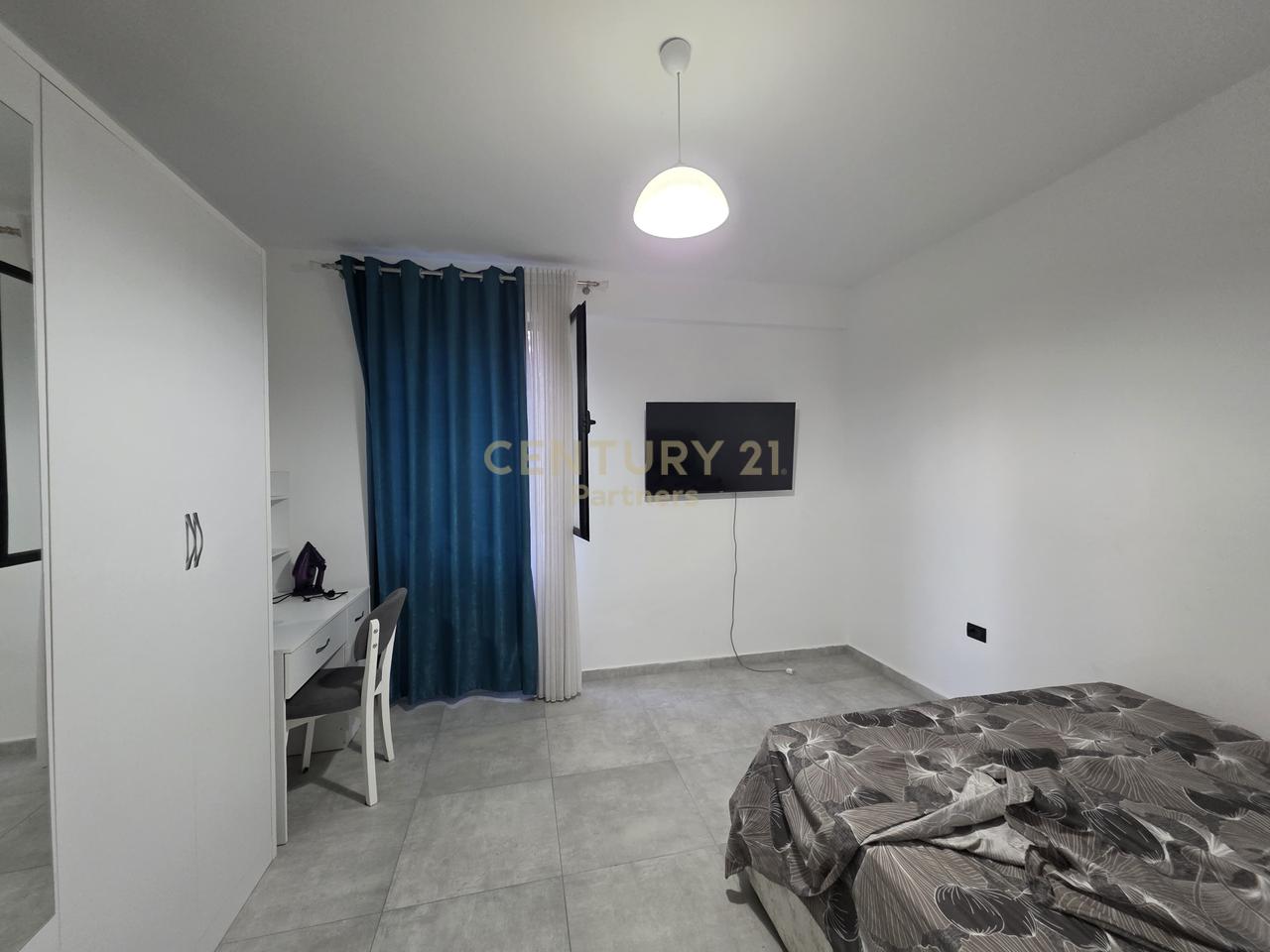 Apartament 2+1+2 Për Shitje në Shkozë, Tiranë