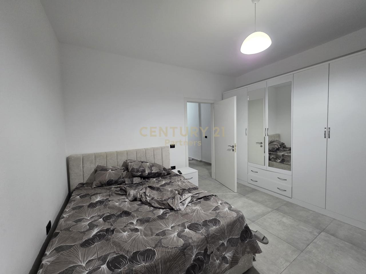 Apartament 2+1+2 Për Shitje në Shkozë, Tiranë