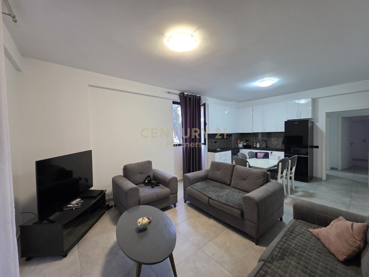 Apartament 2+1+2 Për Shitje në Shkozë, Tiranë