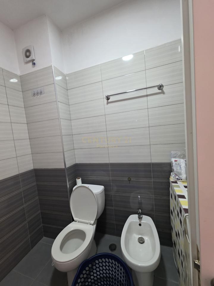 Apartament 1+1 Për Shitje në Shkozë, Tiranë -