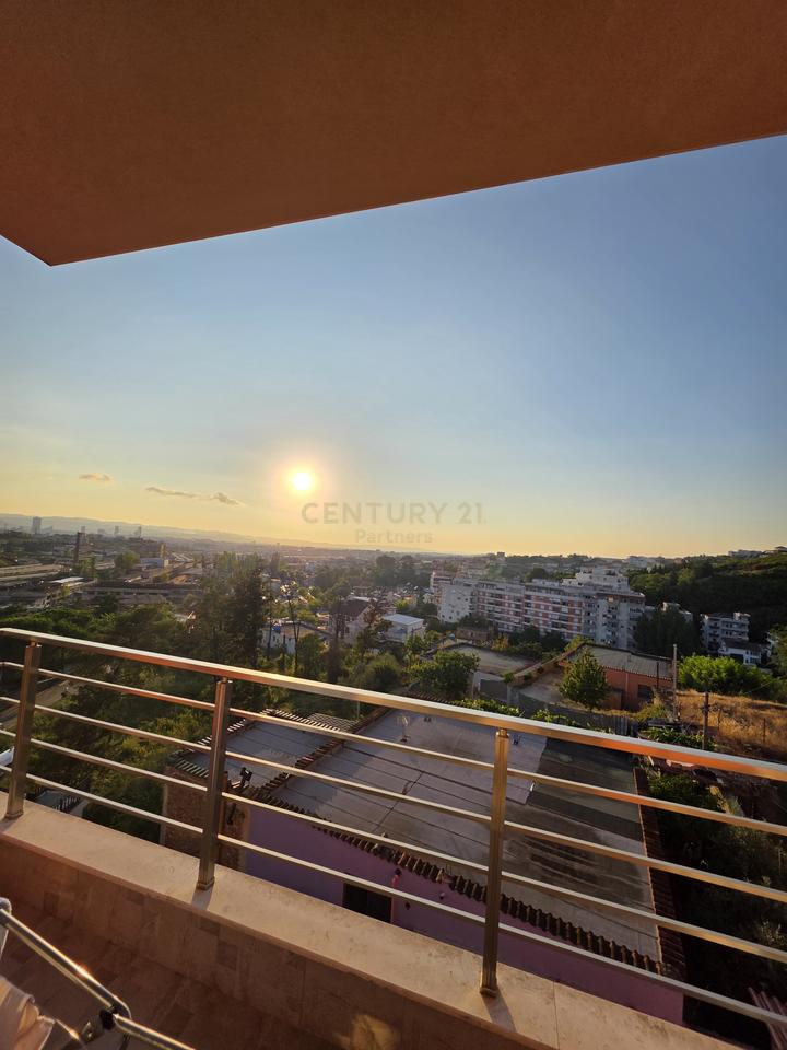 Apartament 1+1 Për Shitje në Shkozë, Tiranë -