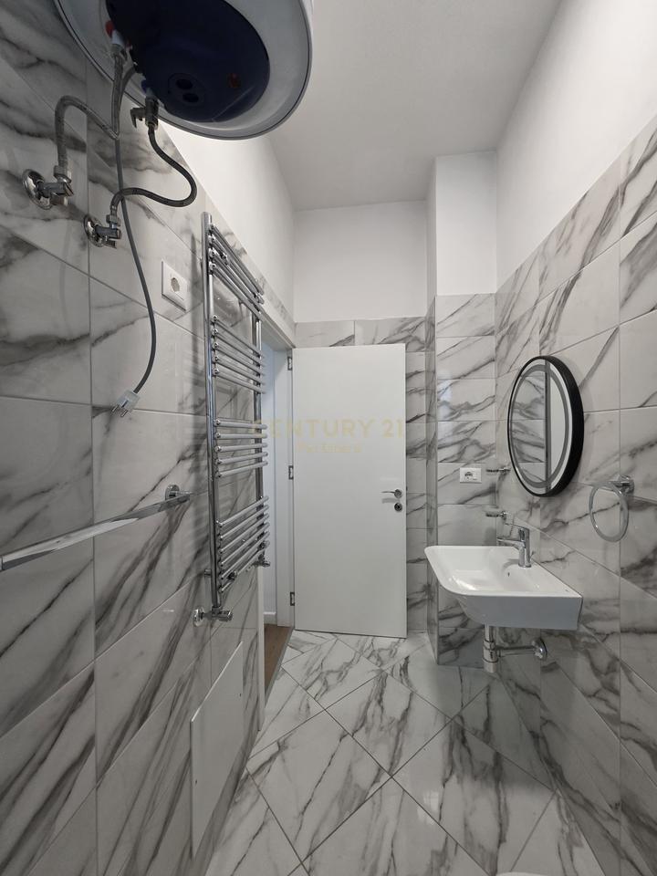 Apartament Modern 2+1+2 +Post parkimi  tek Kompleksi Square 21