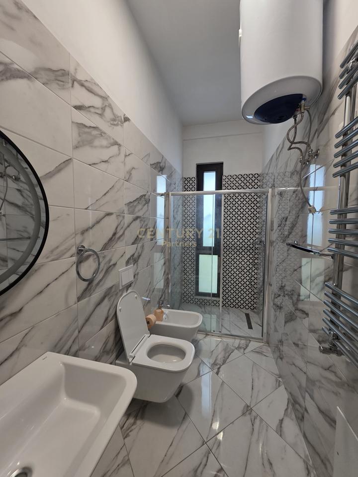 Apartament Modern 2+1+2 +Post parkimi  tek Kompleksi Square 21