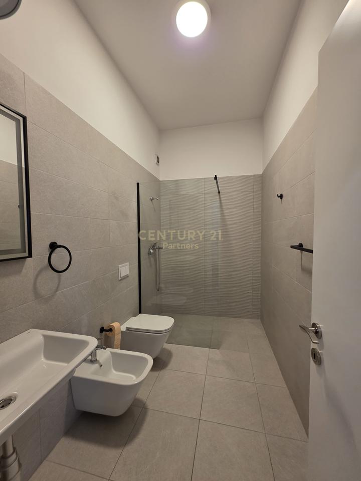 Apartament Modern 2+1+2 +Post parkimi  tek Kompleksi Square 21
