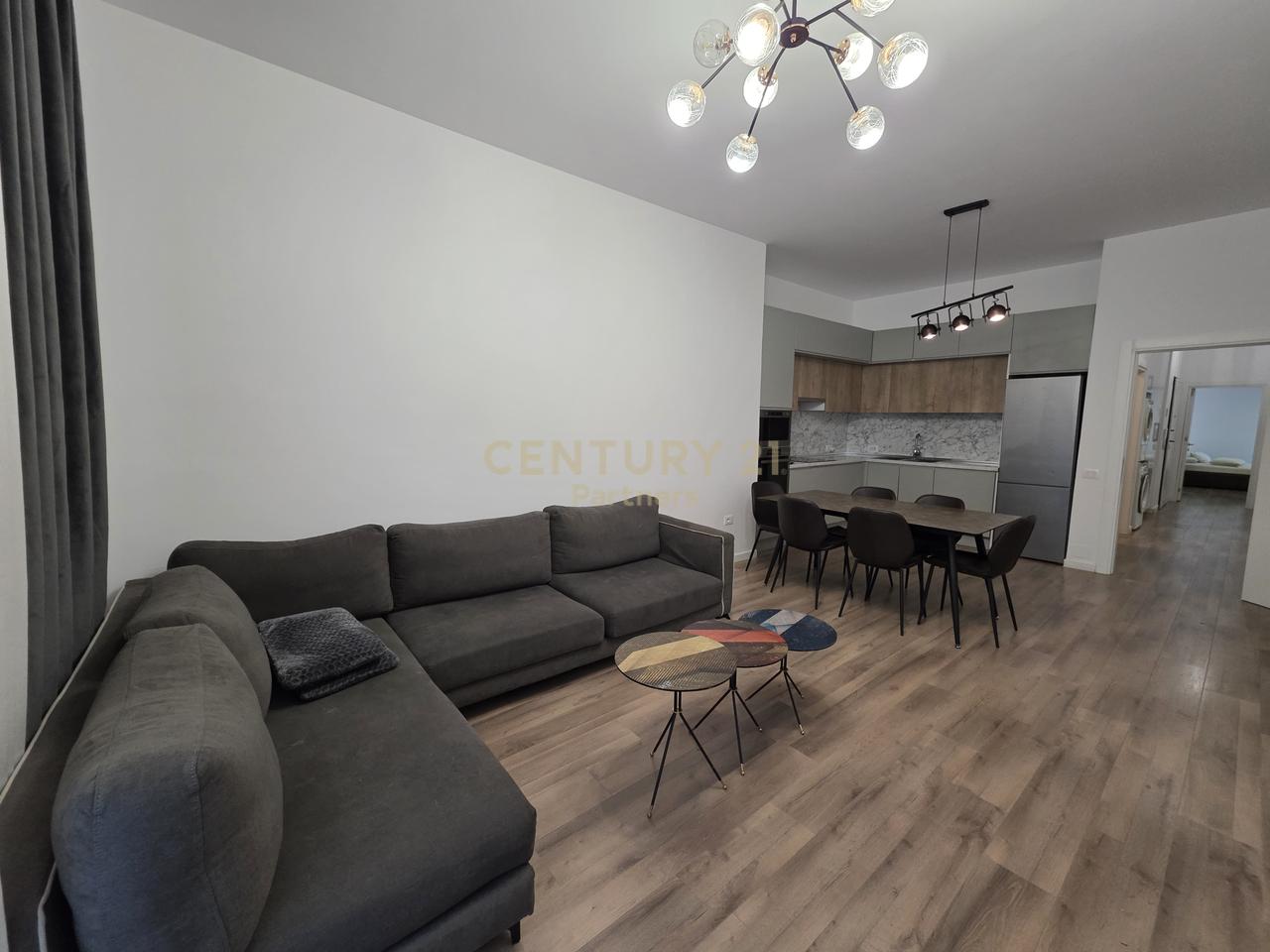 Apartament Modern 2+1+2 +Post parkimi  tek Kompleksi Square 21