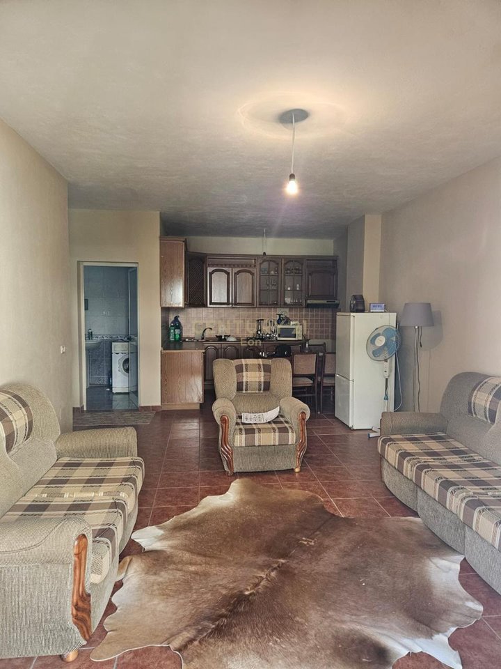 APPARTAMENTO IN VENDITA SULLA SPIAGGIA, VICINO ALLA FLORIDA!