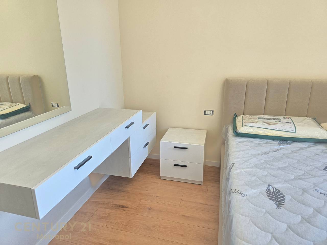 FOR RENT 1+1 APARTMENT, NEW BOULEVARD