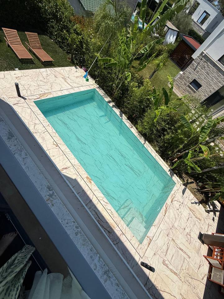 VILLA DI LUSSO IN VENDITA VICINO A SAN PIETRO