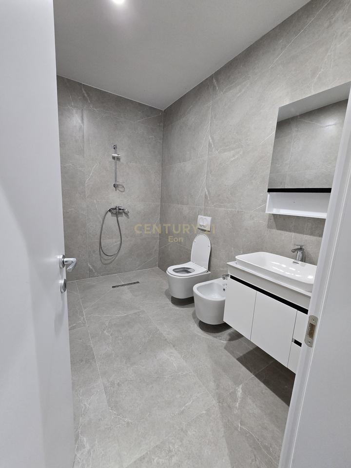 APARTMENT 2+1 WITH VERANDA FOR SALE IN DURRES!