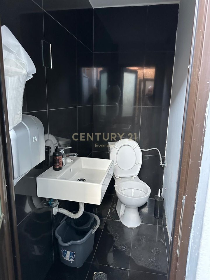 DURRES STREET. WE OFFER COMMERCIAL SPACE FOR RENT
