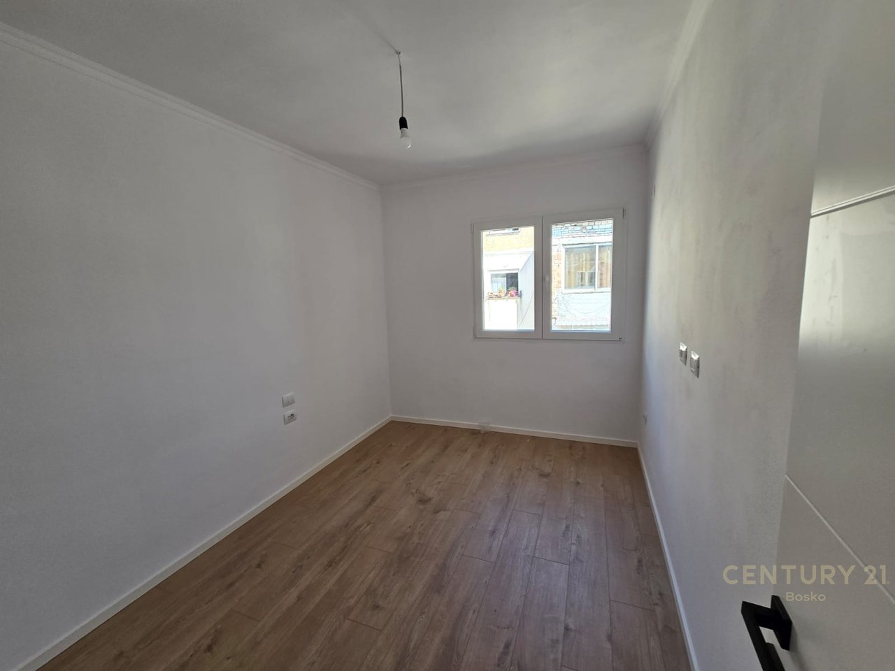 Apartment 2+1 for Sale in Don Bosko