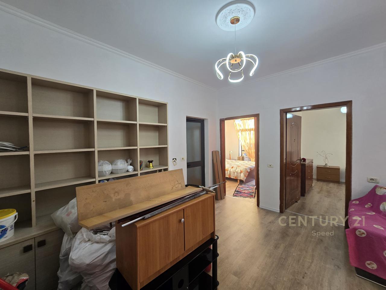 Appartamento Shesim 2+1 in Via 5 Maji