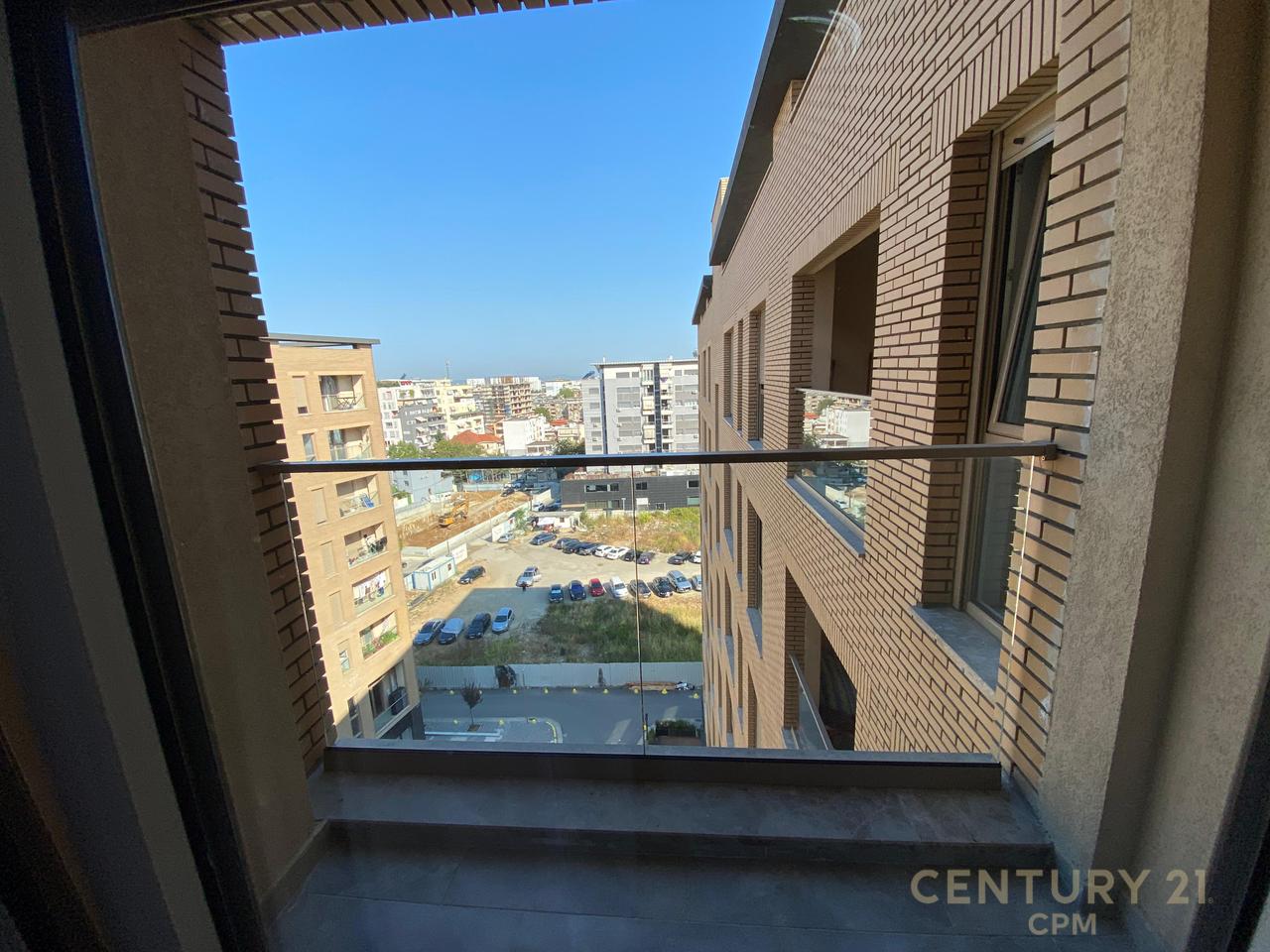 ISH PROFARMA XHAMLLIK JAPIM ME QIRA APARTAMENT 2+1+2