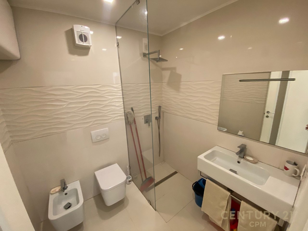 Apartment 3+1+2 + Verandas for sale in Qerret