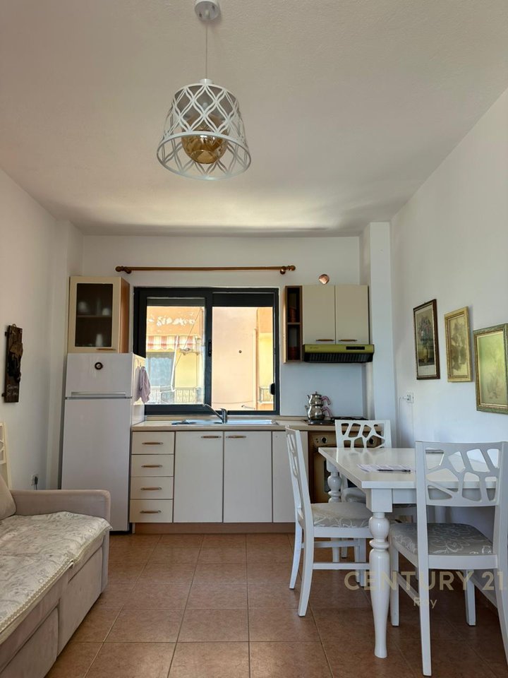 SHITET APARTAMENT VIJ E PAR PAMJE DETI !!!
