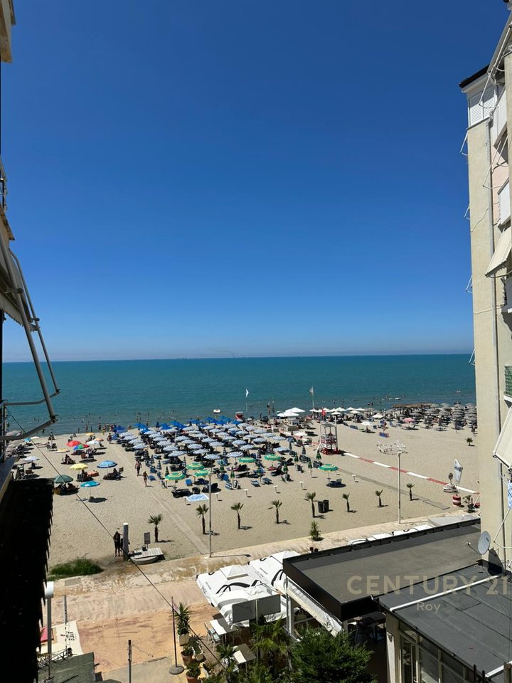 SHITET APARTAMENT VIJ E PAR PAMJE DETI !!!