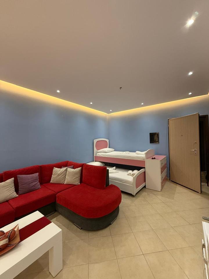 1+1 APARTMENT FOR SALE, IN LUNGOMARE!