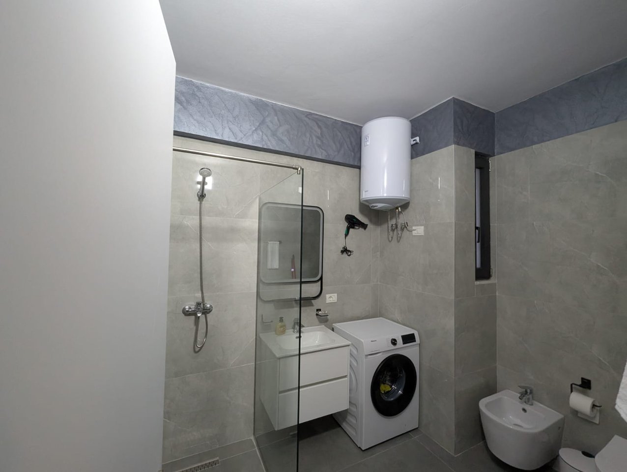 APARTMENT 1+1 FOR RENT, ON THE LUNGOMARE!