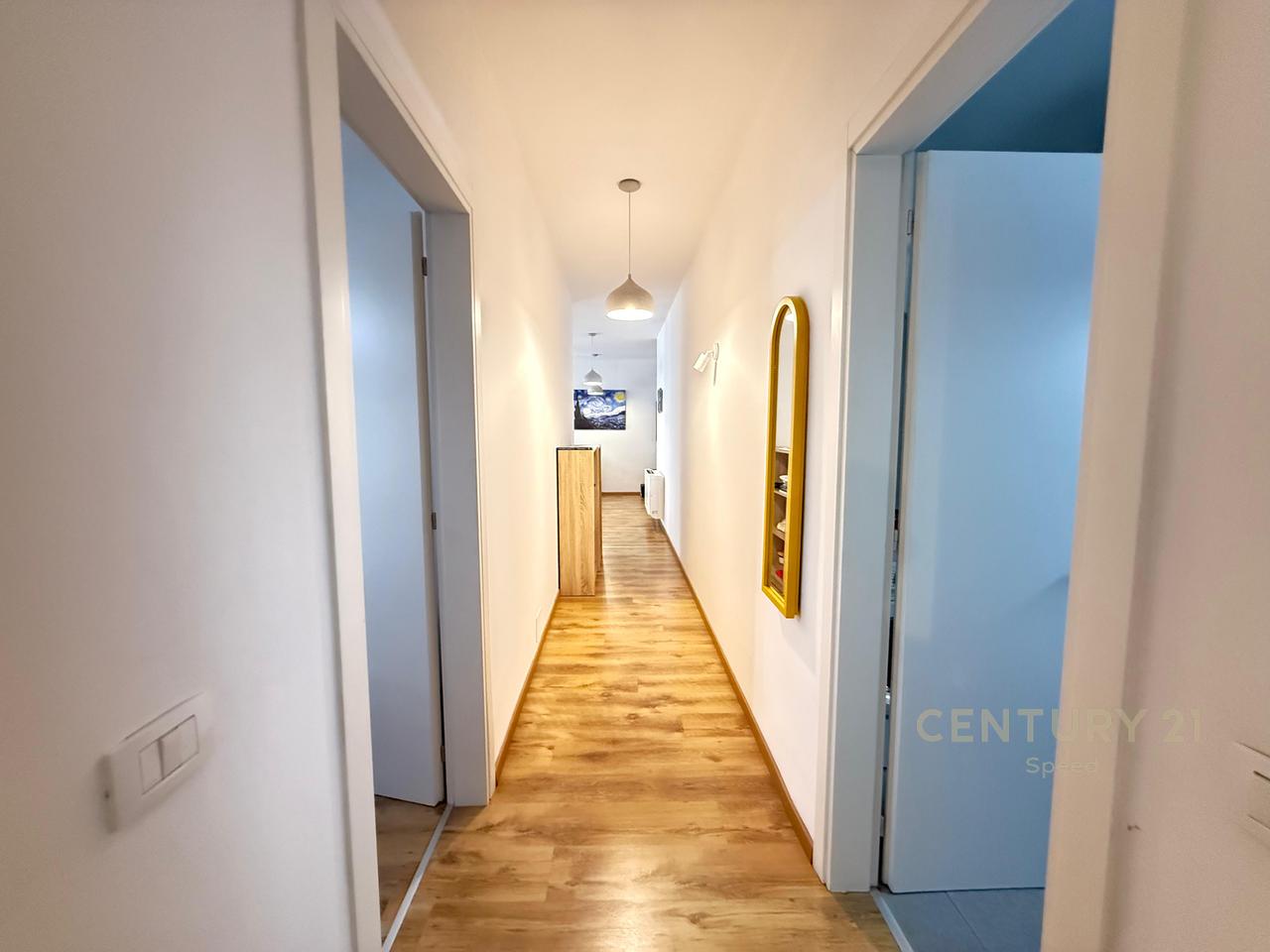 Apartament 2+1 Me Qira në Kompleksi Delijorgji, Tiranë!!