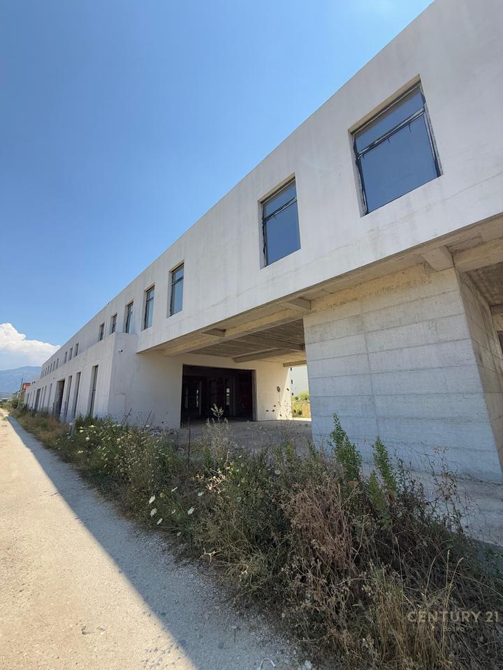 NEGOZIO IN AFFITTO A KAMEZ