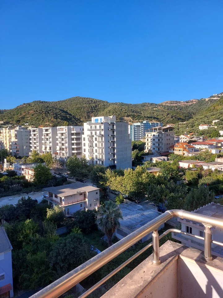 APARTMENT 1+1 FOR RENT, ON THE LUNGOMARE!
