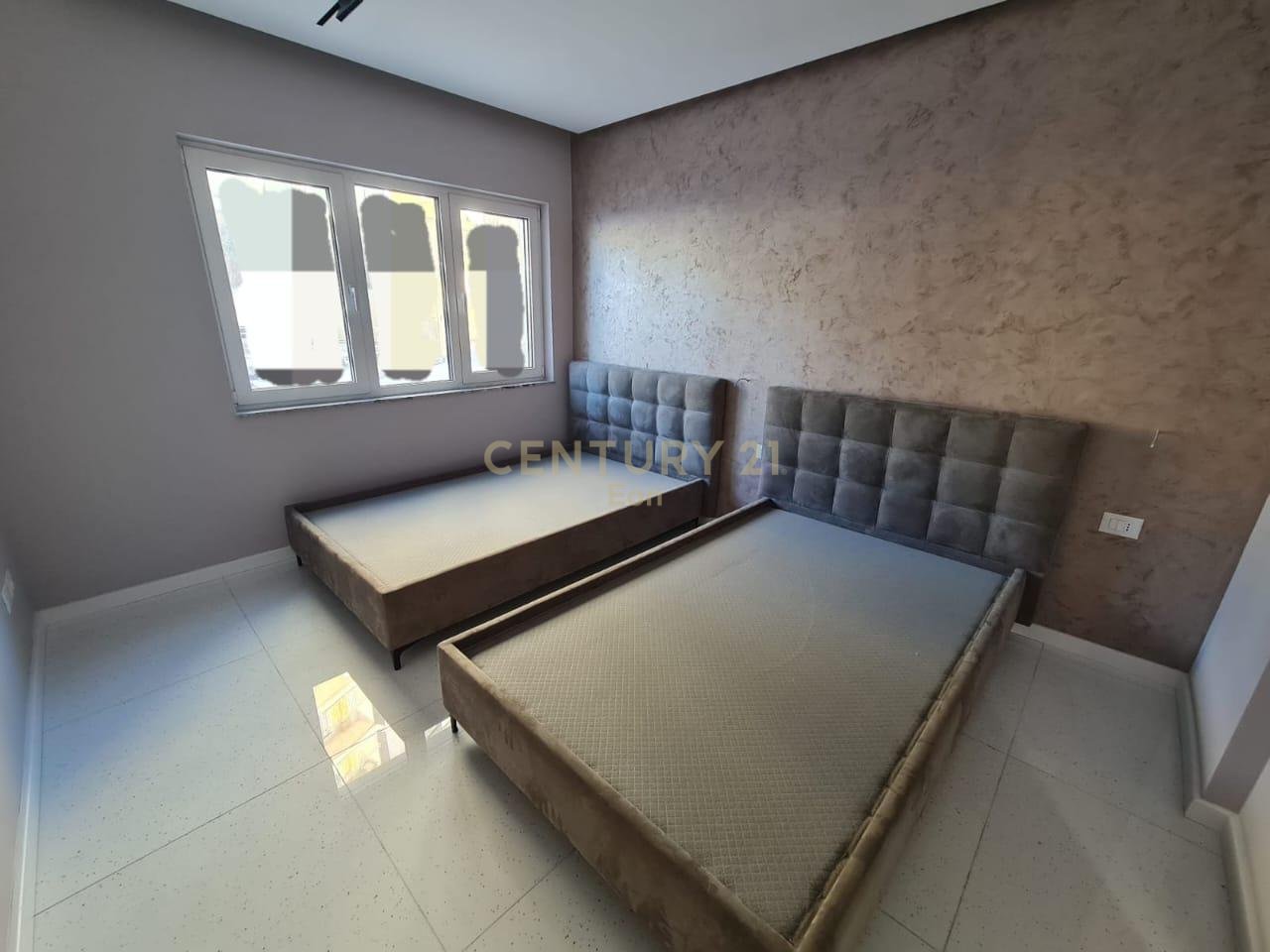 SHITET SUPER APARTAMENT 2+1+2 TE VILA E ZOGUT !