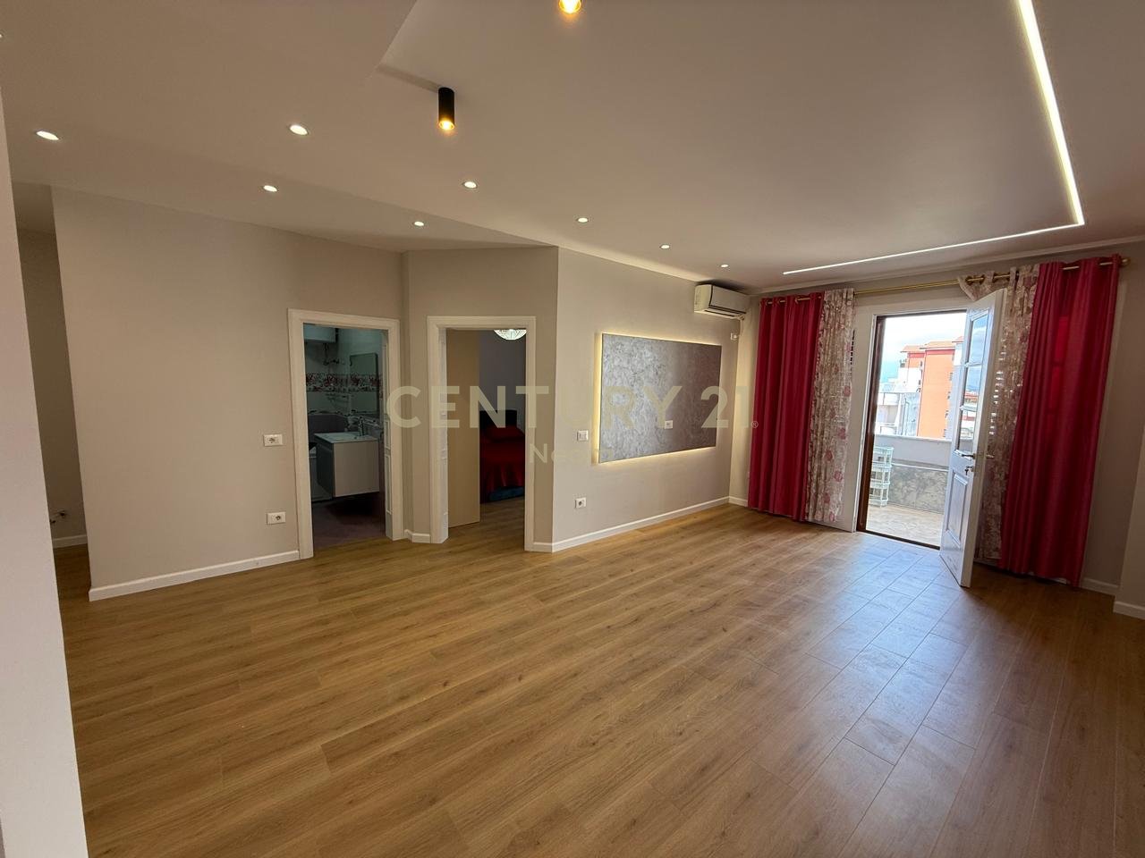 APARTMENT 1+1 FOR SALE AT ELEONORA / KODRA E DIELLIT