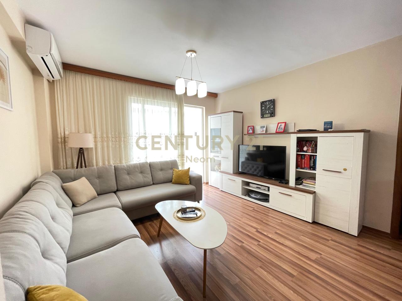 MODERN APARTMENT 3+1+2 FOR RENT, NEAR GARDA !!