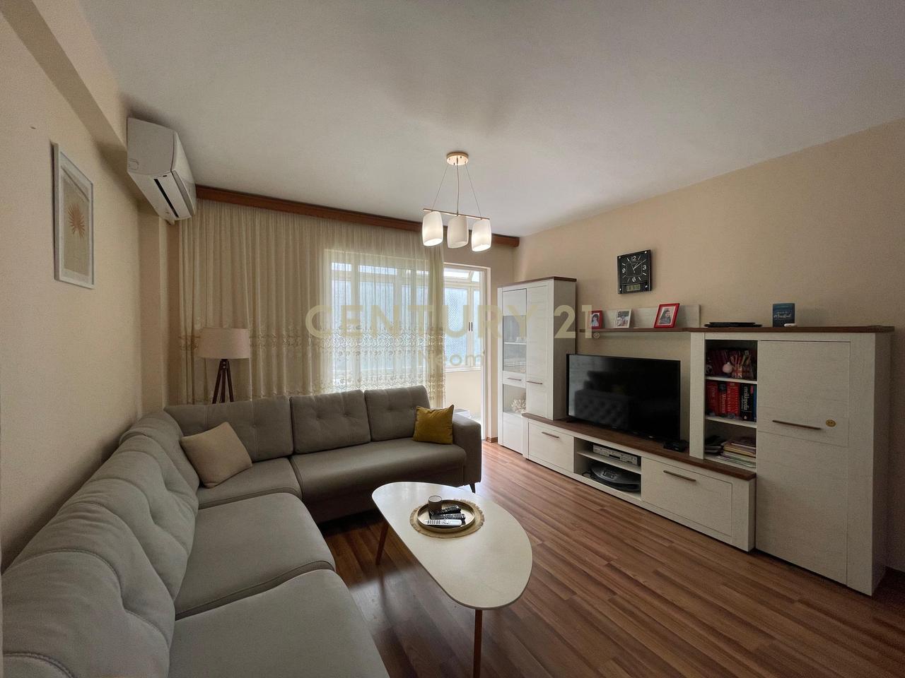 MODERN APARTMENT 3+1+2 FOR RENT, NEAR GARDA !!