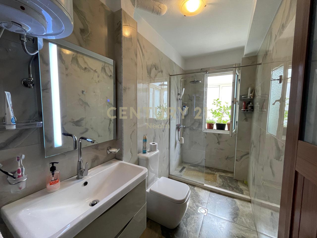 MODERN APARTMENT 3+1+2 FOR RENT, NEAR GARDA !!
