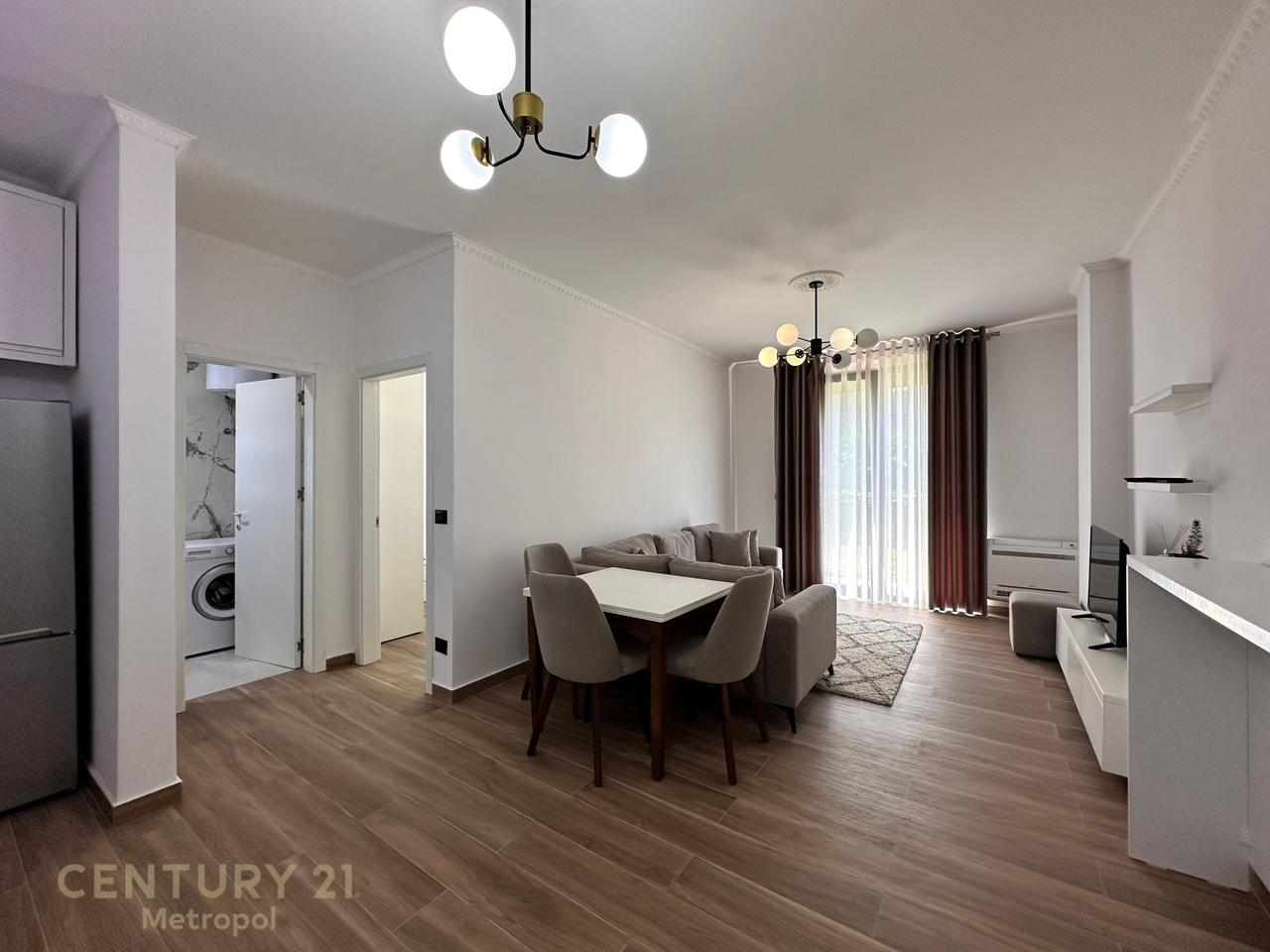 Apartment with courtyard 1+1+parking For Rent in Tirana - 800€