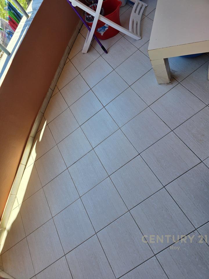 SHITET APARTAMENT 1+1 PRANE MIAMI BEACH,GOLEM!