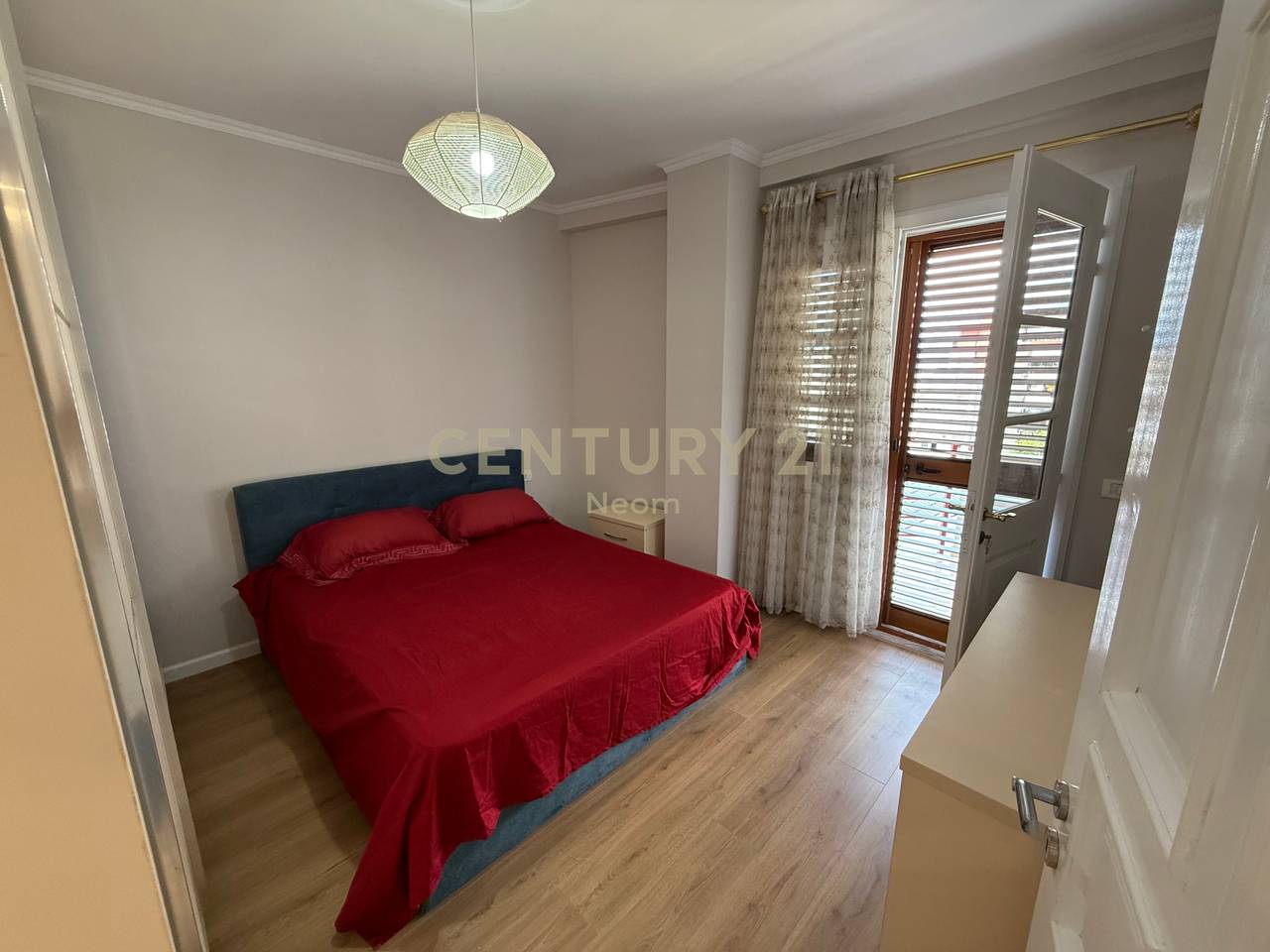 APARTMENT 1+1 FOR SALE AT ELEONORA / KODRA E DIELLIT