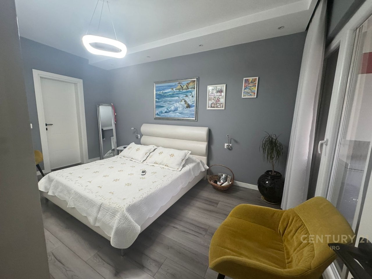 Super Appartamento 2+1+2 in Vendita, vicino all'Edificio Arrow!